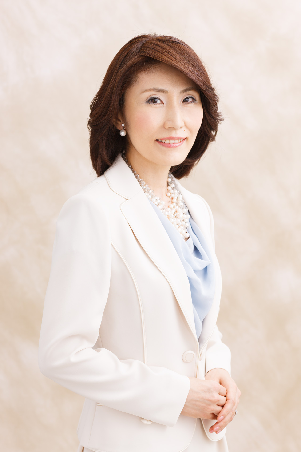 プロフィール写真　高塚唯子